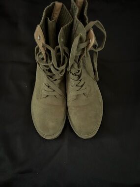 crown & ivy Olive Green Lace-Up Ankle Boots